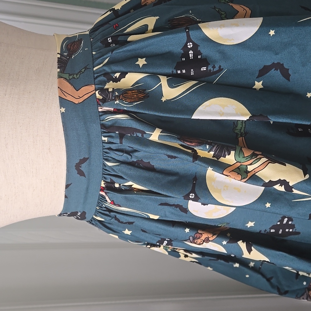 Collectif Jasmine Witches Swing Skirt, NWT, UK 8 - Picture 15 of 17